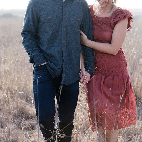 Sea Sofie Lace Flutter Sleeve Midi Dress - Picture 7 of 8